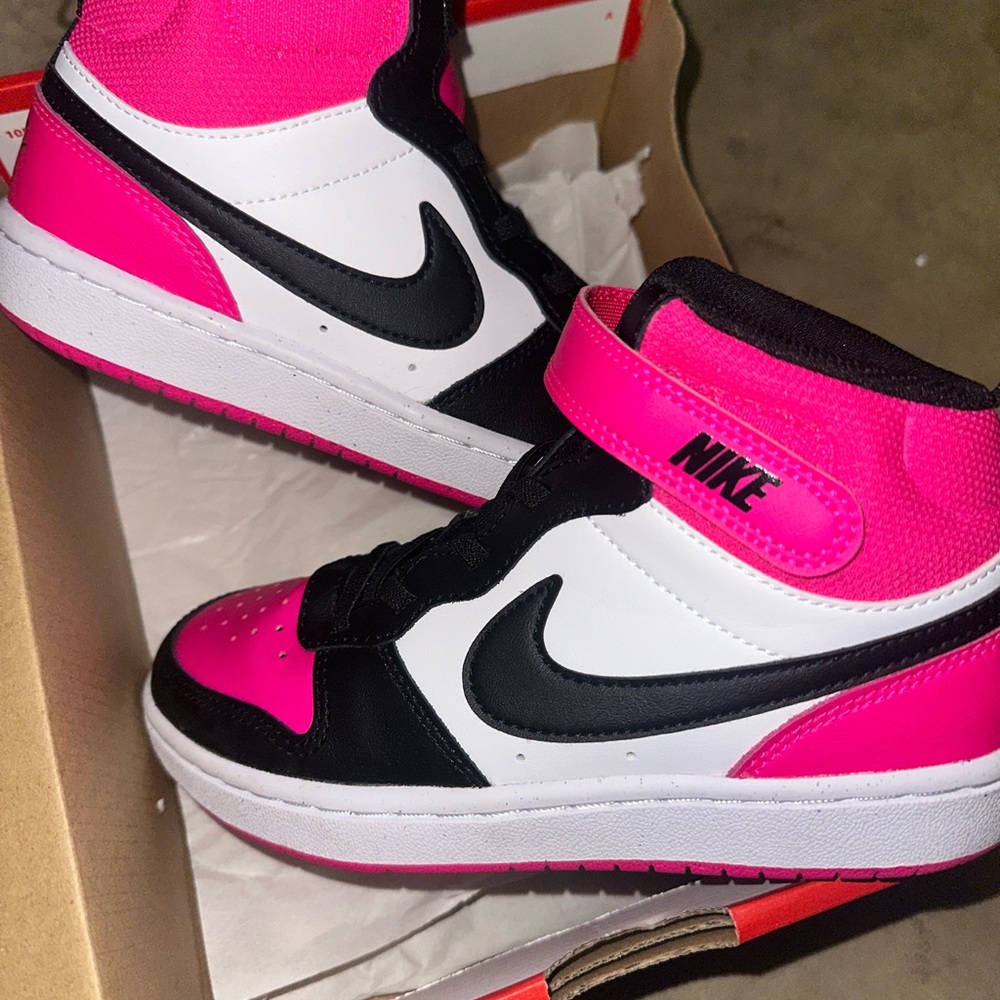Nike Red and White Shoe Box
